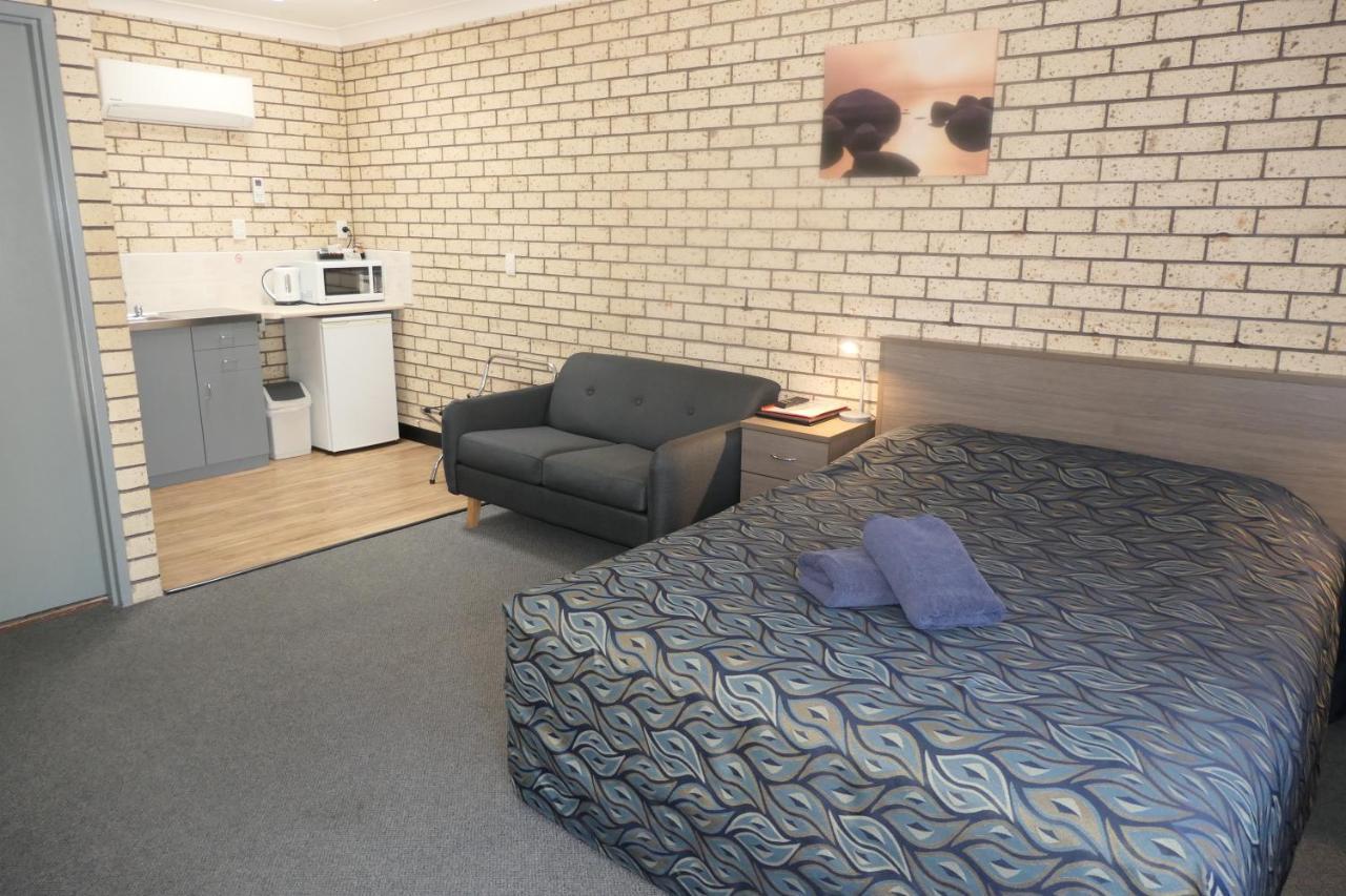 Cowra Crest Motel Dış mekan fotoğraf