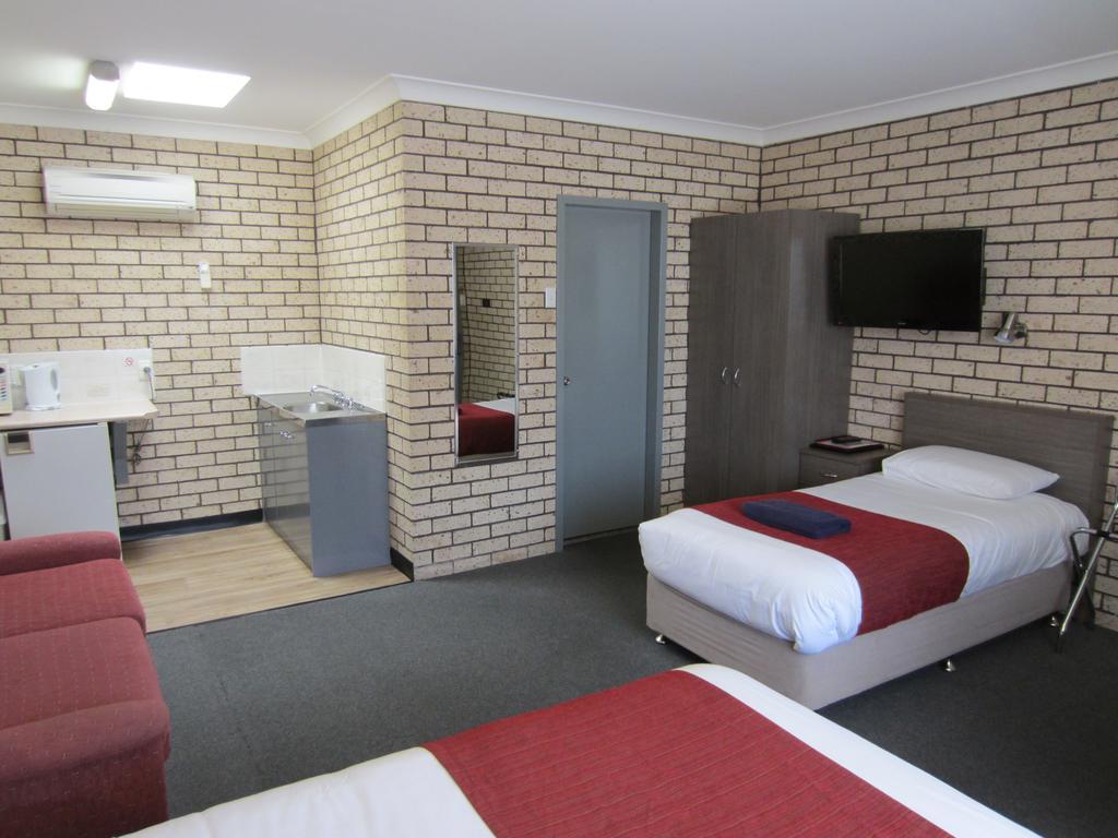 Cowra Crest Motel Dış mekan fotoğraf
