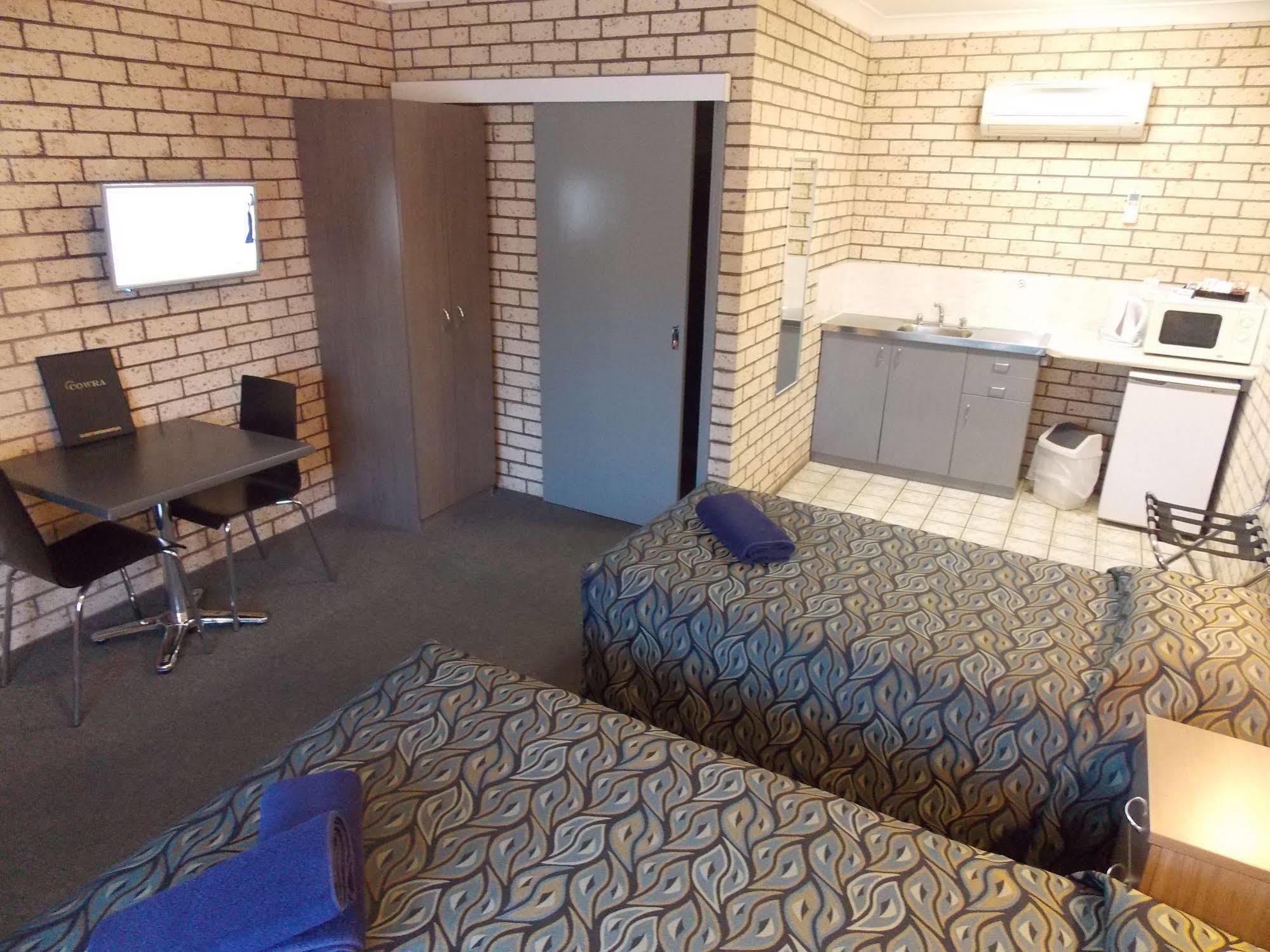 Cowra Crest Motel Dış mekan fotoğraf